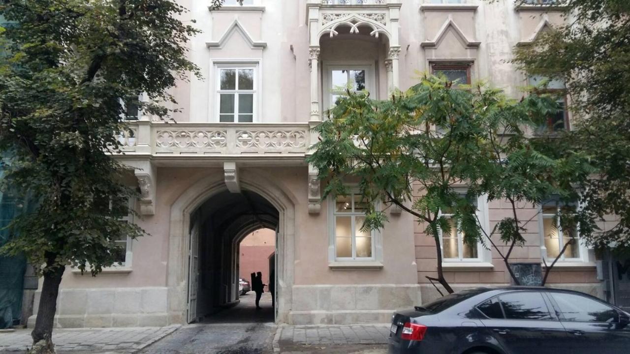 Siesta Apartment On Stefanyka Λβιβ Εξωτερικό φωτογραφία